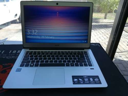 ***WOW, WHAT A BEAUTY!***ACER SWIFT 3*i5-6200U*6TH GEN i5*FULL HD*8GB RAM*256GB SSD*
